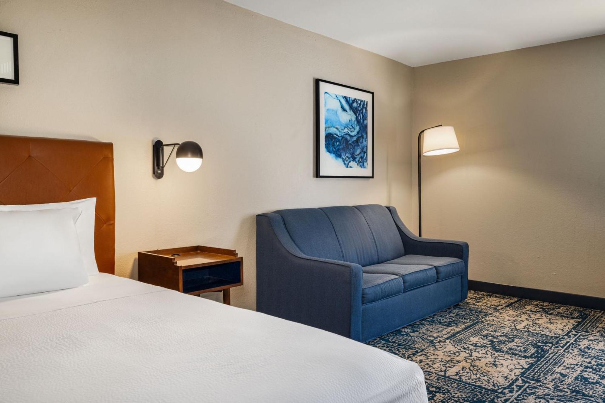 Four Points By Sheraton Greensboro Airport Exterior foto